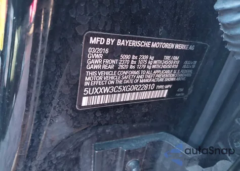 2016 BMW X4 xDrive28I z USA, uszkodzony, nr VIN 5UXXW3C5XG0R22810